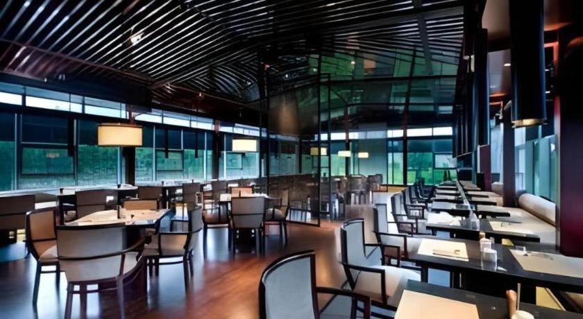 Ssaw Boutique Hotel Hangzhou Xiaoshan City Center Exterior photo